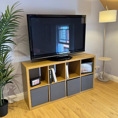 Group Bookings: Up To 30 Guests Across 5 Spacious Flats! Keyless Access Free Wifi & Parking Birmingham Bagian luar foto