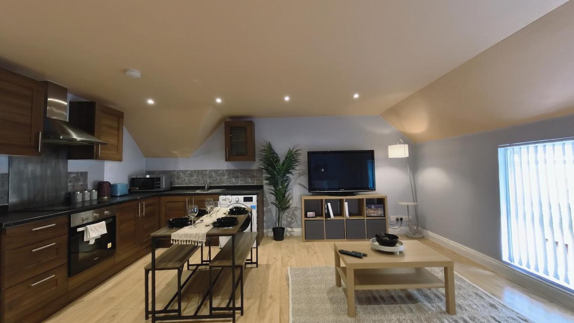 Group Bookings: Up To 30 Guests Across 5 Spacious Flats! Keyless Access Free Wifi & Parking Birmingham Bagian luar foto