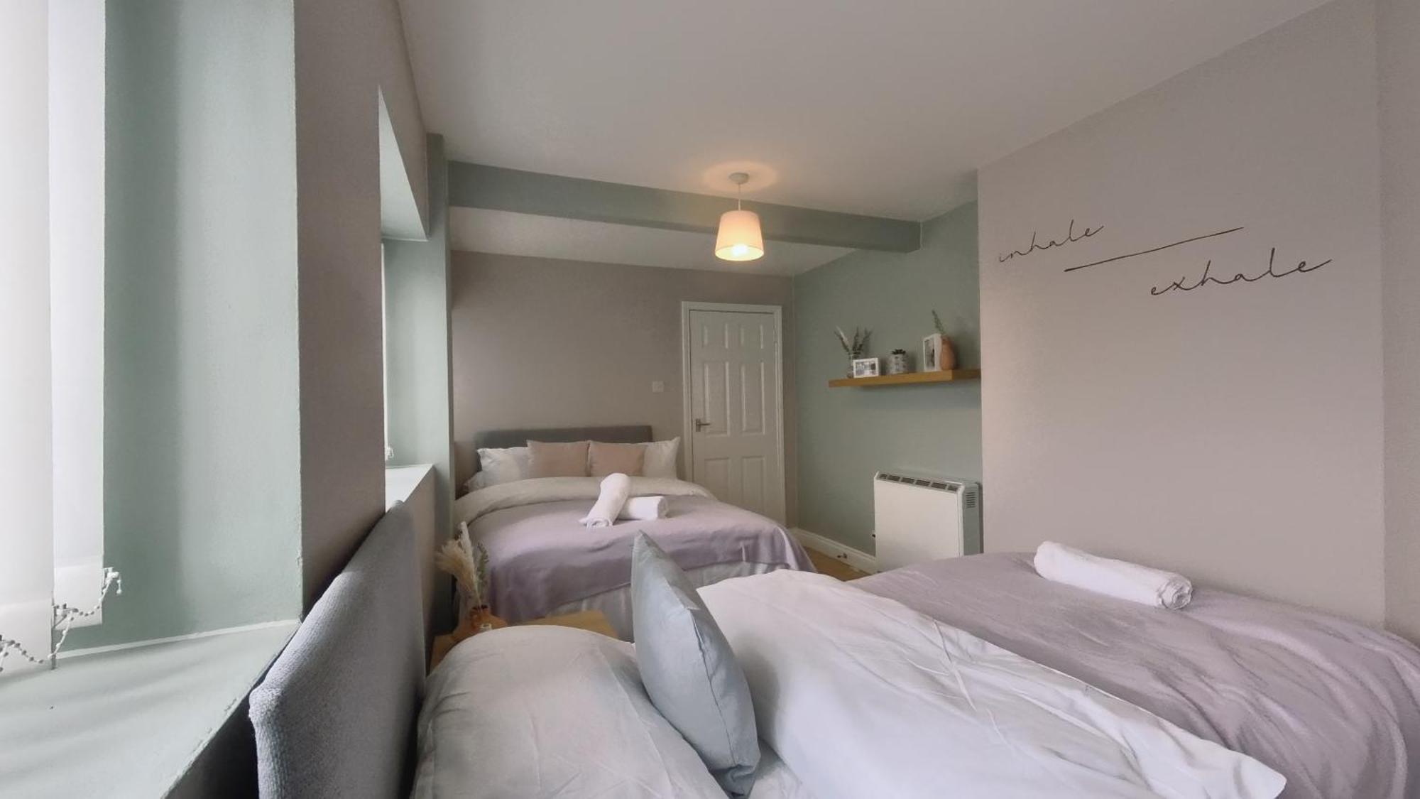 Group Bookings: Up To 30 Guests Across 5 Spacious Flats! Keyless Access Free Wifi & Parking Birmingham Bagian luar foto