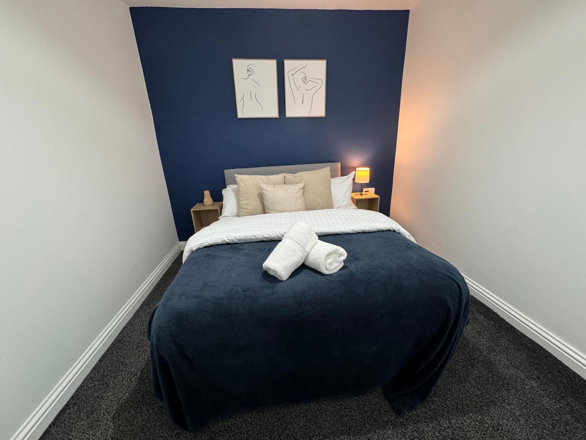 Group Bookings: Up To 30 Guests Across 5 Spacious Flats! Keyless Access Free Wifi & Parking Birmingham Bagian luar foto